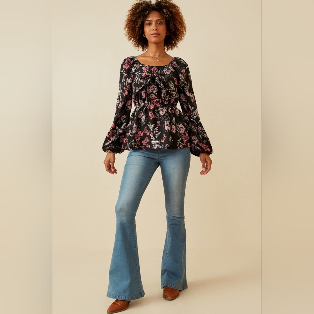 Hayden Los Angeles Floral Foliage Print Twist Front Peplum Top Long Sleeve Small